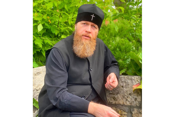И святость, и мудрость - рядом с нами