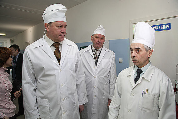 Две машины «скорой помощи»  для Вашкинской больницы
