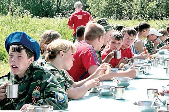 «РОБИНЗОНЫ» МЕНЯЮТ ДИСЛОКАЦИЮ